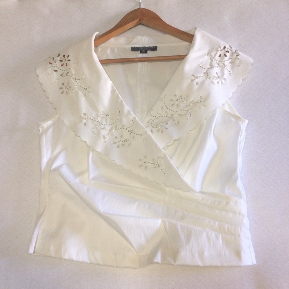 KM Collections by Milla Bell White Blouse Size 12 NWOT